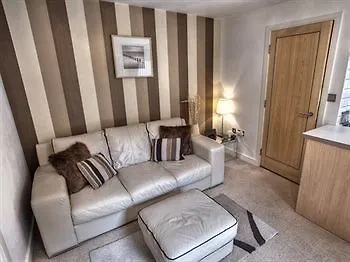 Reubens Court And City Apartments York